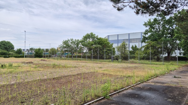 Kultur- und Sportzentrum Martinsee Platz 2 - Heusenstamm