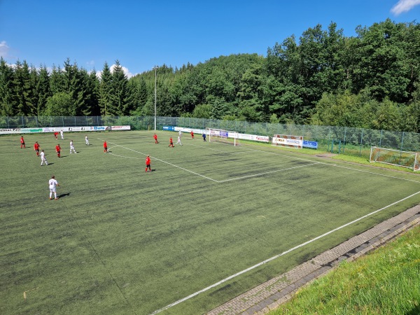 Waldstadion - Kirchhundem-Nieder-Albaum