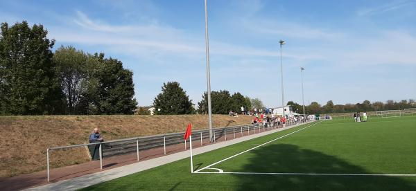 Sportanlage Vogelruther Feld Platz 2 - Kerpen-Sindorf
