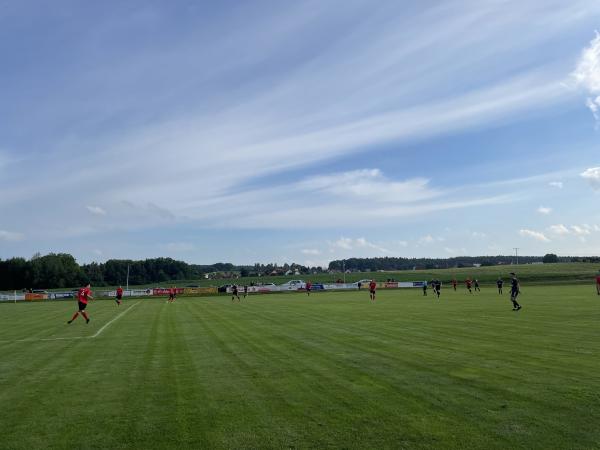 Sportanlage am Hirschhof - Holzheim/Forst 
