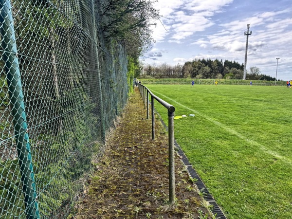 Sportplatz Auf´m Berg - Schmallenberg-Bracht