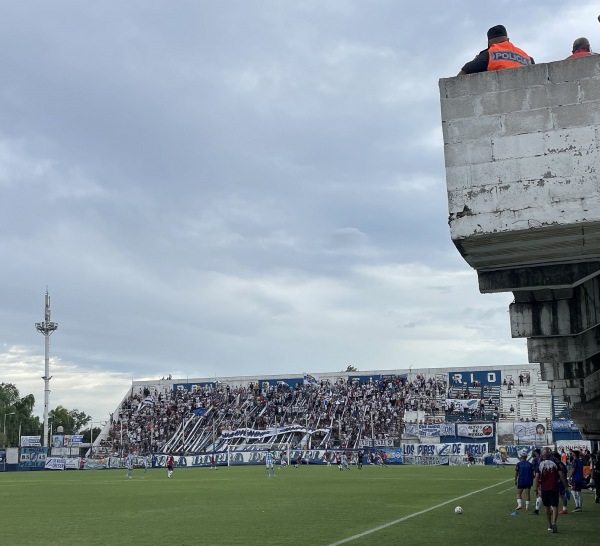 Estadio José Manuel Moreno - Merlo, BA