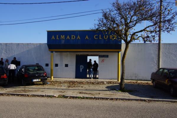 Campo de Jogos do Pragal - Almada 