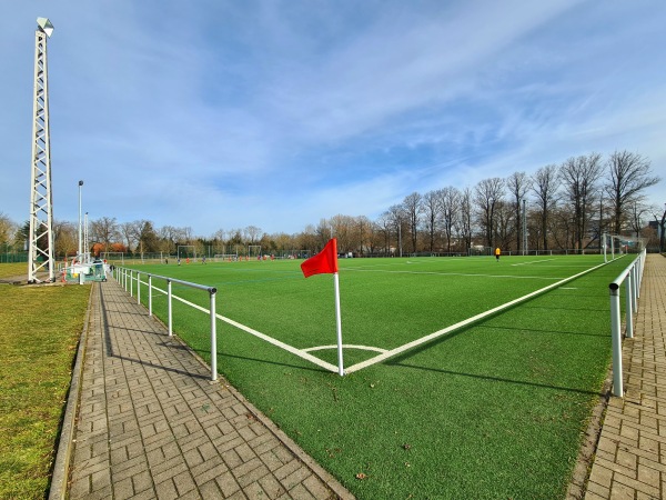 Stadion der Einheit Nebenplatz 2 - Staßfurt