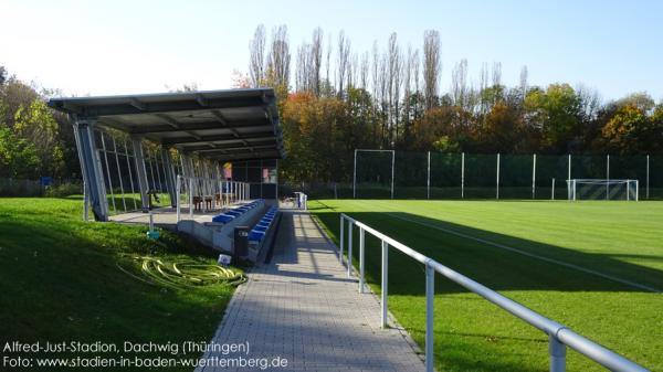 Alfred-Just-Stadion - Dachwig