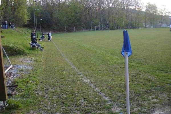 Sportplatz Am Bärenstein - Horn-Bad Meinberg-Holzhausen