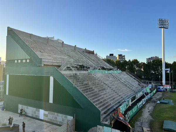 Estadio Arquitecto Ricardo Etcheverri - Buenos Aires, BA