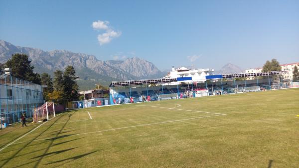 Kemer İlçe Stadyumu - Kemer