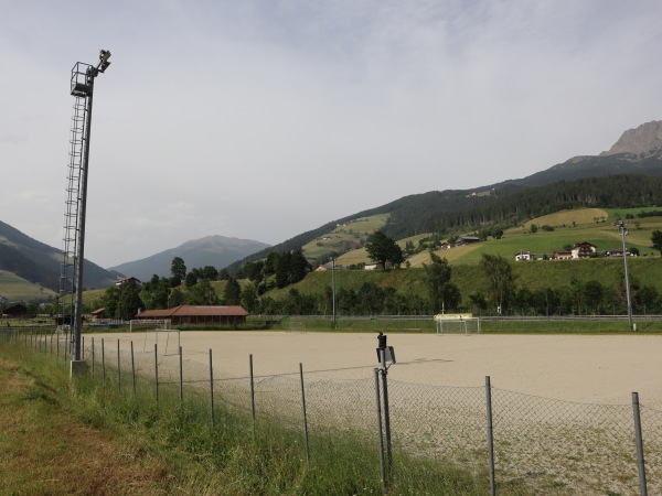 Sportplatz Labnes - Sarntal (Sarentino)