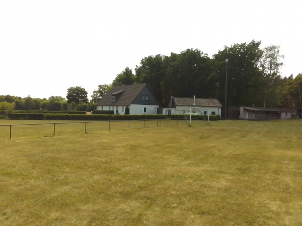 Fietze-Bautsch-Arena B-Platz - Bad Bevensen-Groß Hesebeck
