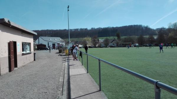 Stade an den Burwise terrain annexe - Mertzig