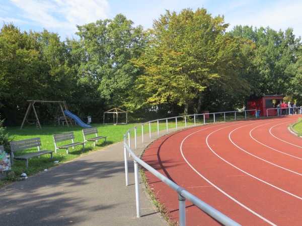 Sportanlage Fürfelder Straße - Stuttgart-Rot