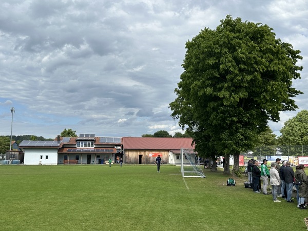 Donaustadion Nebenplatz - Hofkirchen/Donau