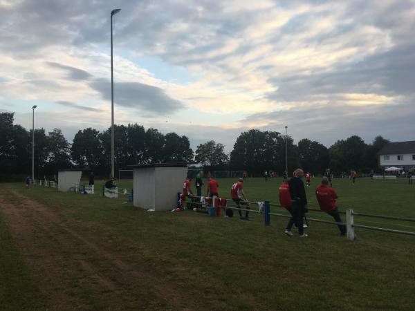 Sportplatz Lenther Linde - Gehrden-Northen