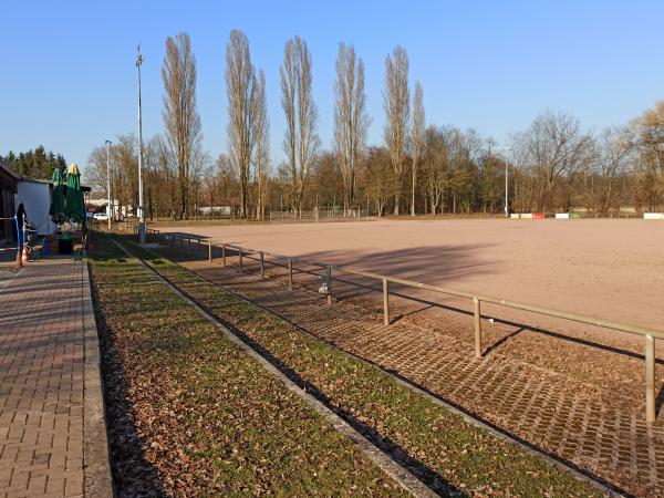Sportanlage Kirchstraße Platz 2 - Hördt