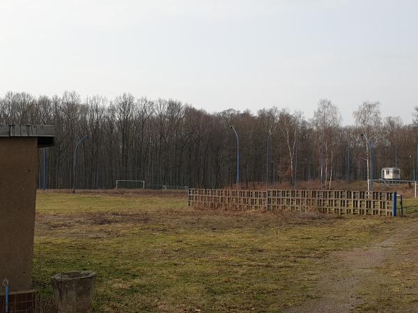 Max-Planck-Stadion Nebenplatz - Chemnitz-Borna-Heinersdorf