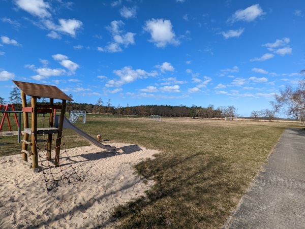 Sportplatz Straße der Jugend - Milower Land-Nitzahn