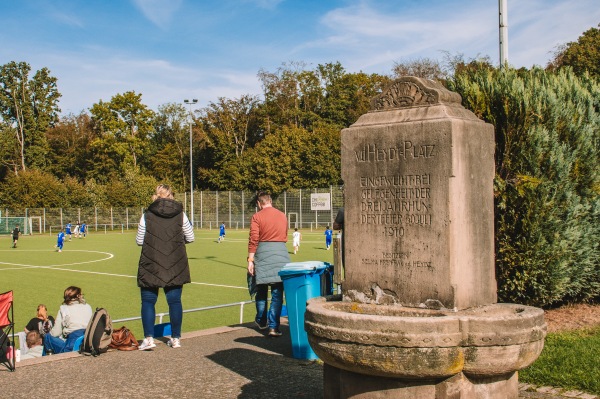 Sportanlage Freudenberg Platz 2 - Wuppertal-Grifflenberg