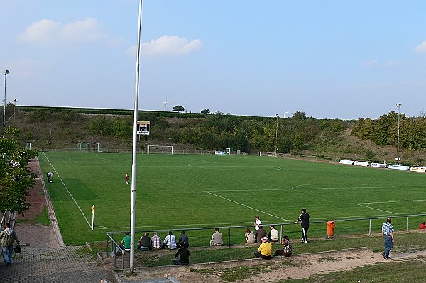 Uwe-Becker-Stadion - Worms-Pfeddersheim