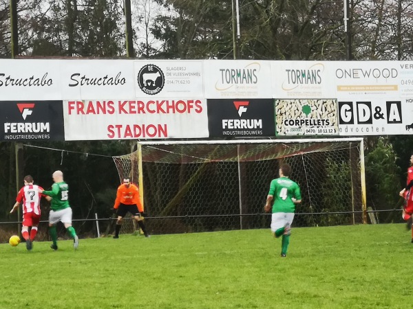 Frans Kerckhofs Stadion - Geel-Winkelomheide