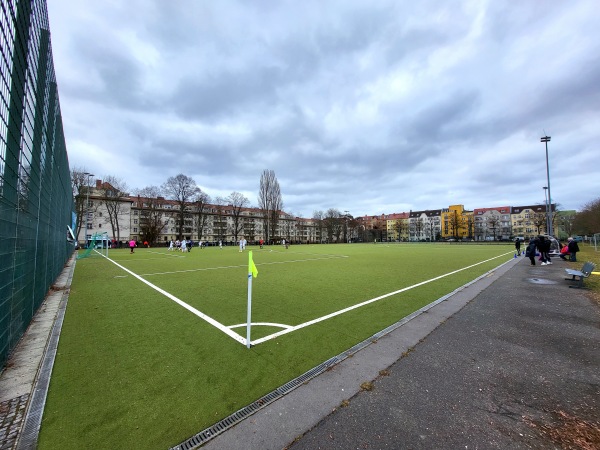 Sportplatz Rathausstraße 2 - Berlin-Tempelhof