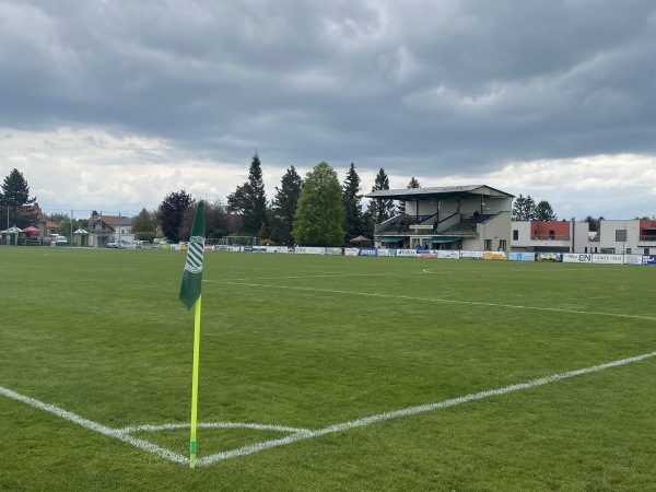 Stadion Vojtěcha Zeithamla - Hostouň u Prahy
