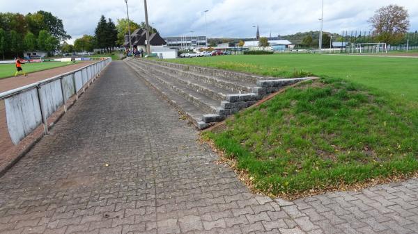 Stadion an der Theodor-Heuss-Schule - Wirges