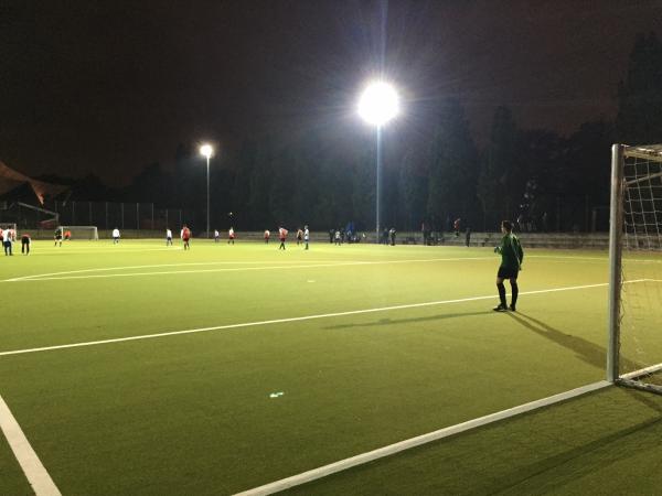 Lilli-Henoch-Sportplatz - Berlin-Kreuzberg