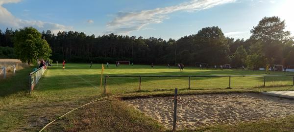 Sportanlage Aue-Grund-Schule B-Platz - Garstedt