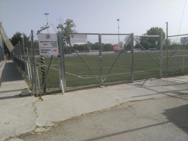 Campo de Fútbol Villarrosa - Madrid, MD