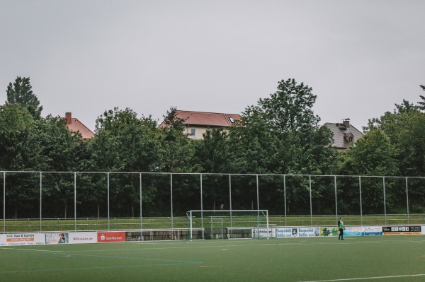 Sportplatz Dohnaer Straße - Dresden-Prohlis