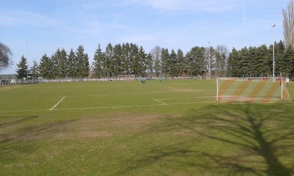 Jahn-Stadion B-Platz - Neetze