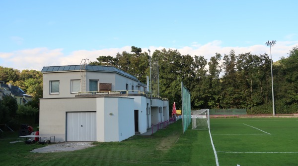 Sportplatz Hinterbrühl - Mödling