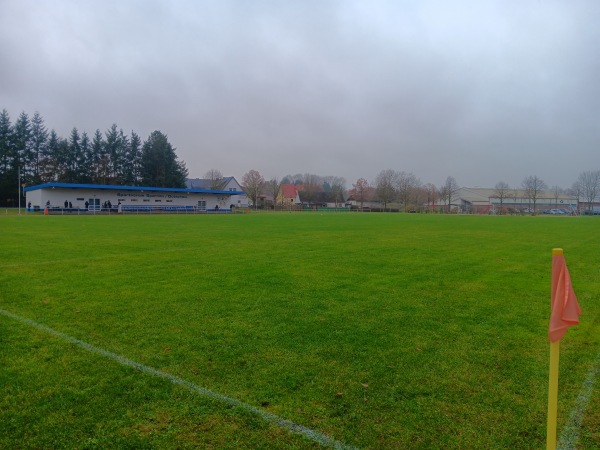Sportanlage am Bahnhof - Spornitz