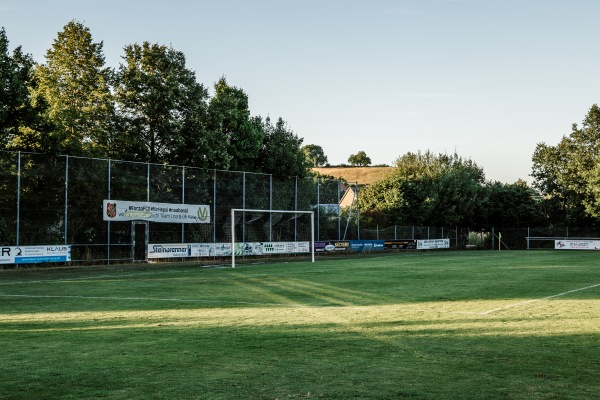 Georg Walther Stadion  - Dombühl