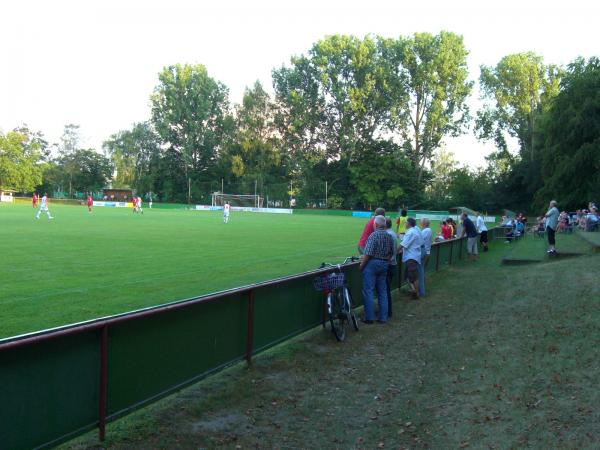 Rot-Weiß-Sportgelände - Mörfelden-Walldorf