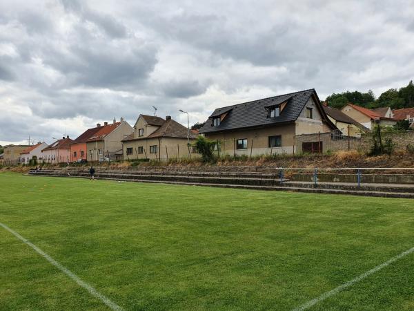 Fotbalové hřiště FK Brandýsek - Brandýsek