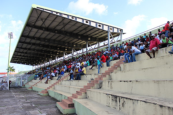 Stade Pierre Monnerville - Morne-à-l'Eau