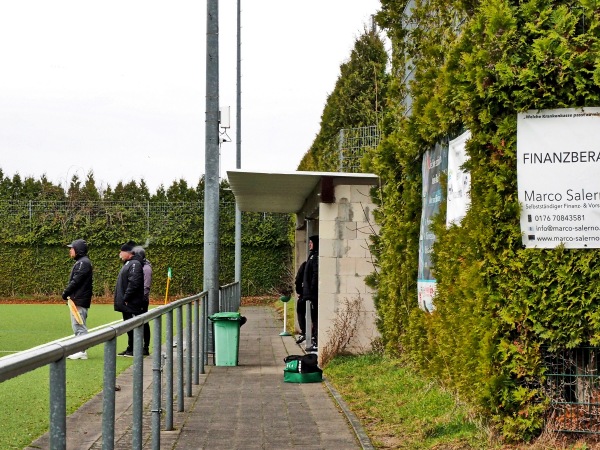 Husarenstadion Nebenplatz - Ense-Bremen