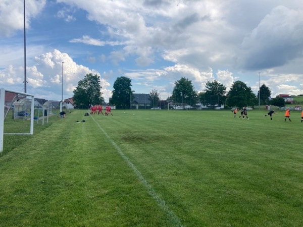 Sportplatz Grüningen - Pohlheim-Grüningen