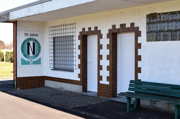 Sportplatz Am Senneberg - Nisterau-Pfuhl
