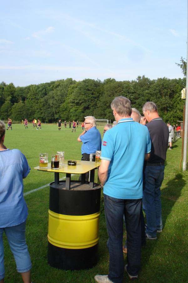 Sportplatz Riede - Bad Emstal-Riede