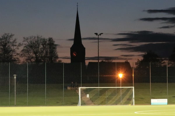 Hubert-Schäfer-Sportpark - Neuss-Weissenberg