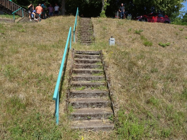Sportplatz Am Bremerkopf - Wadern-Steinberg