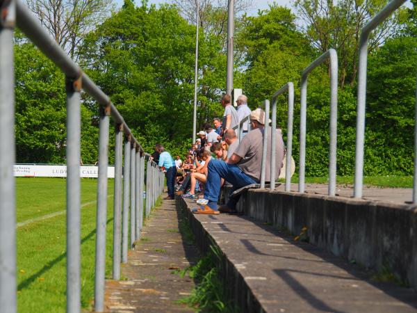 Sportplatz an der Gemeinschaftshalle - Lippetal-Oestinghausen