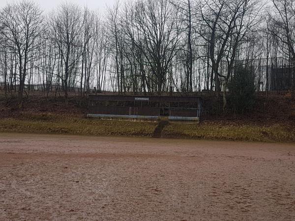 Sportplatz Hückeswagener Straße - Gummersbach-Windhagen