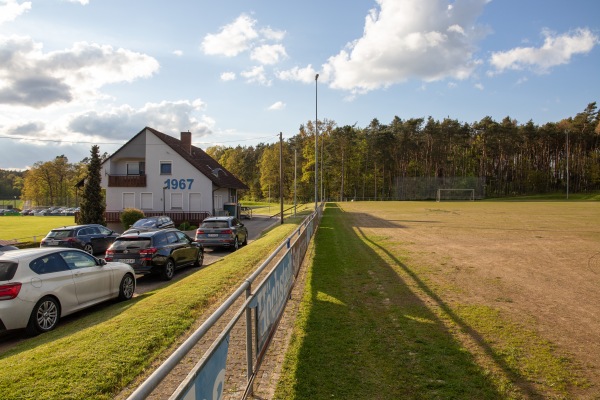 Sportanlage am Saltendorfer Berg Platz 3 - Höchstadt/Aisch-Etzelskirchen