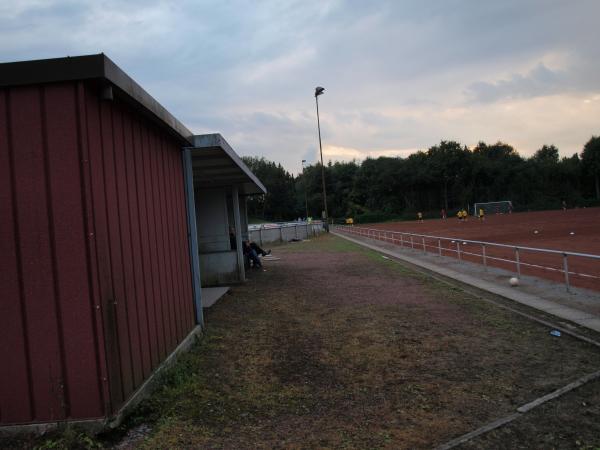 Bezirkssportanlage Am Hessenteich Platz 2 - Bochum-Langendreer