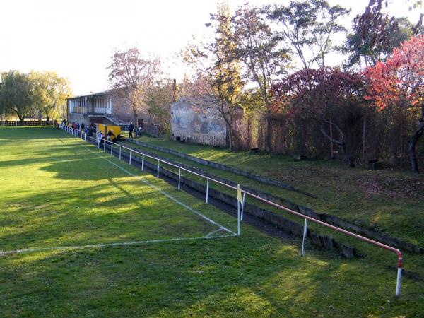 Sportplatz am Bahnhof - Teutschenthal-Teutschenthal Bahnhof