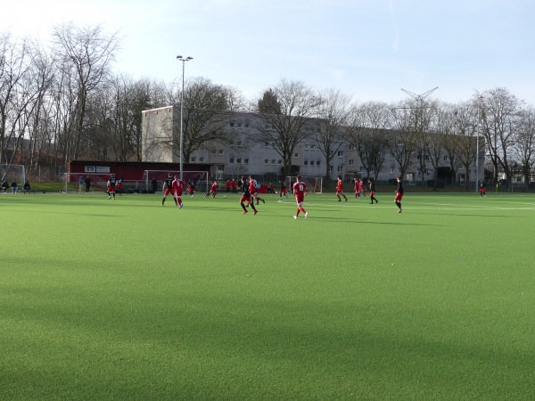 Sportplatz Ivenshofweg - Köln-Merkenich